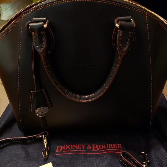 Dooney & Bourke Handbags - Dooney and Bourke Black Alto Sabrina Handbag